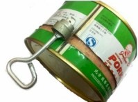 tin-can-with-key-opener