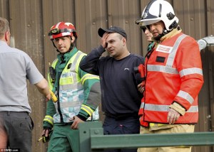 33E8047F00000578-3576799-image-a-32_1462555711199